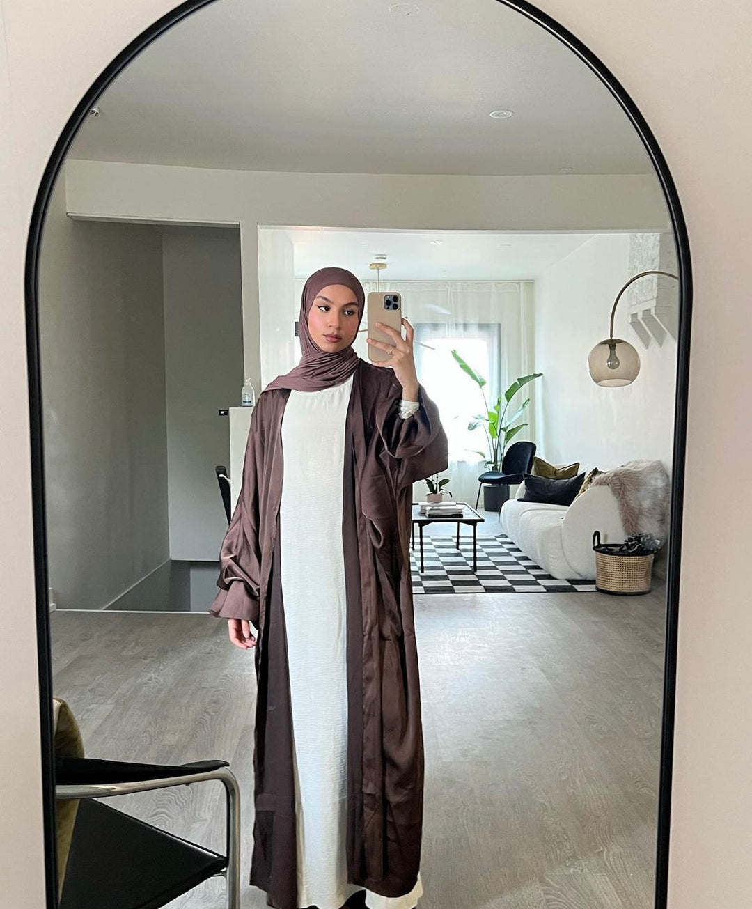 Grace Brown Abaya